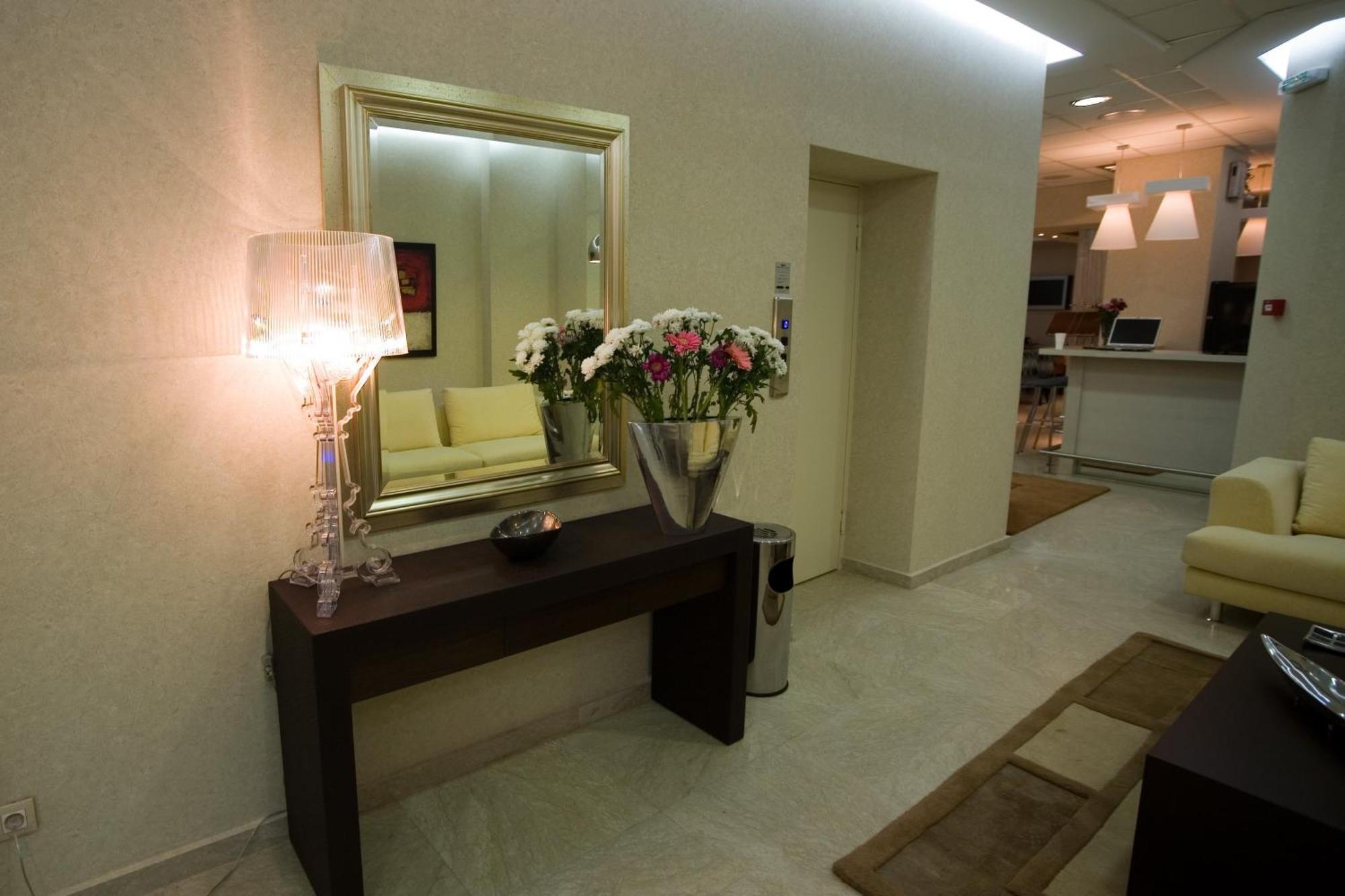 Olympic Star Hotel Patras Exterior photo